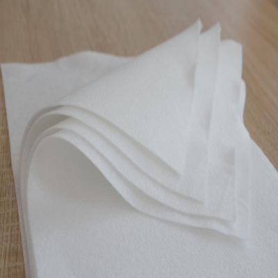 靜電棉原理揭秘：靜電駐極技術(shù)如何提升過(guò)濾效率